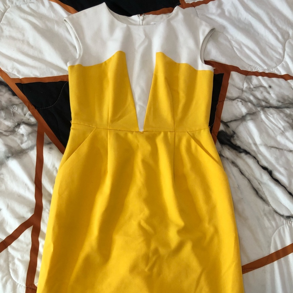 Sleeveless Calvin Klein midi sheath dress